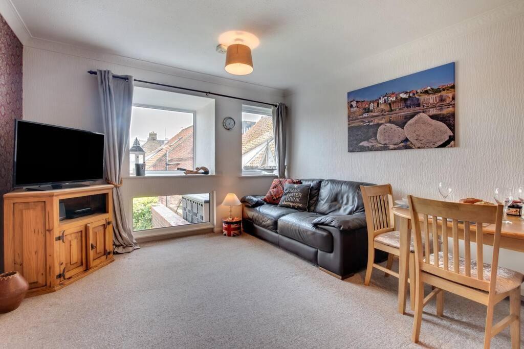 Abbey View Bagdale In The Centre Of Whitby Apartment Exterior photo