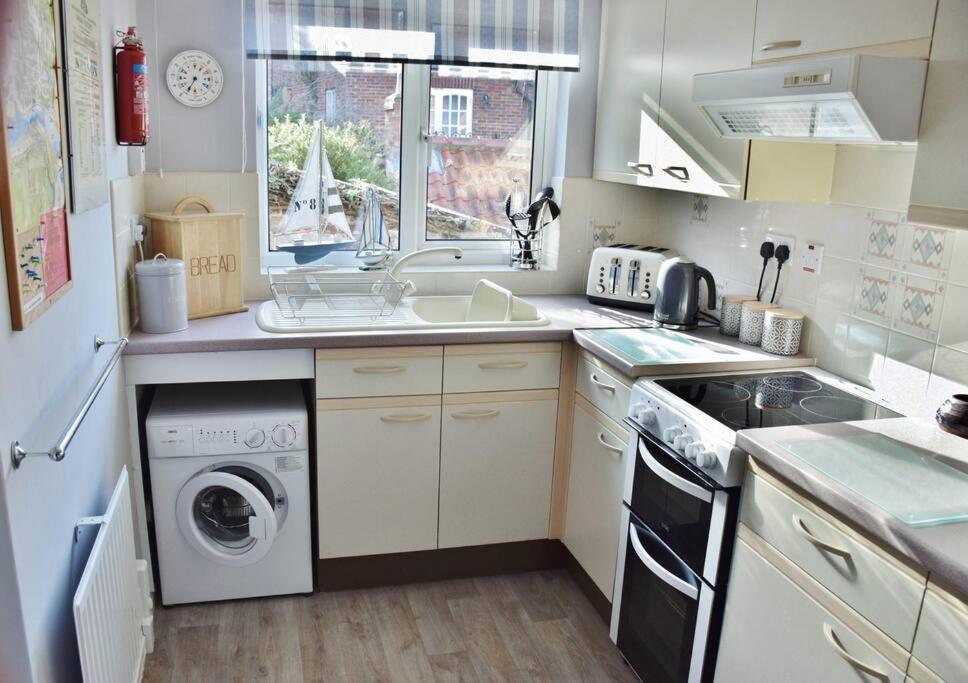 Abbey View Bagdale In The Centre Of Whitby Apartment Exterior photo