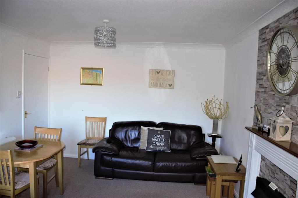 Abbey View Bagdale In The Centre Of Whitby Apartment Exterior photo