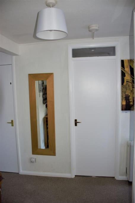 Abbey View Bagdale In The Centre Of Whitby Apartment Exterior photo